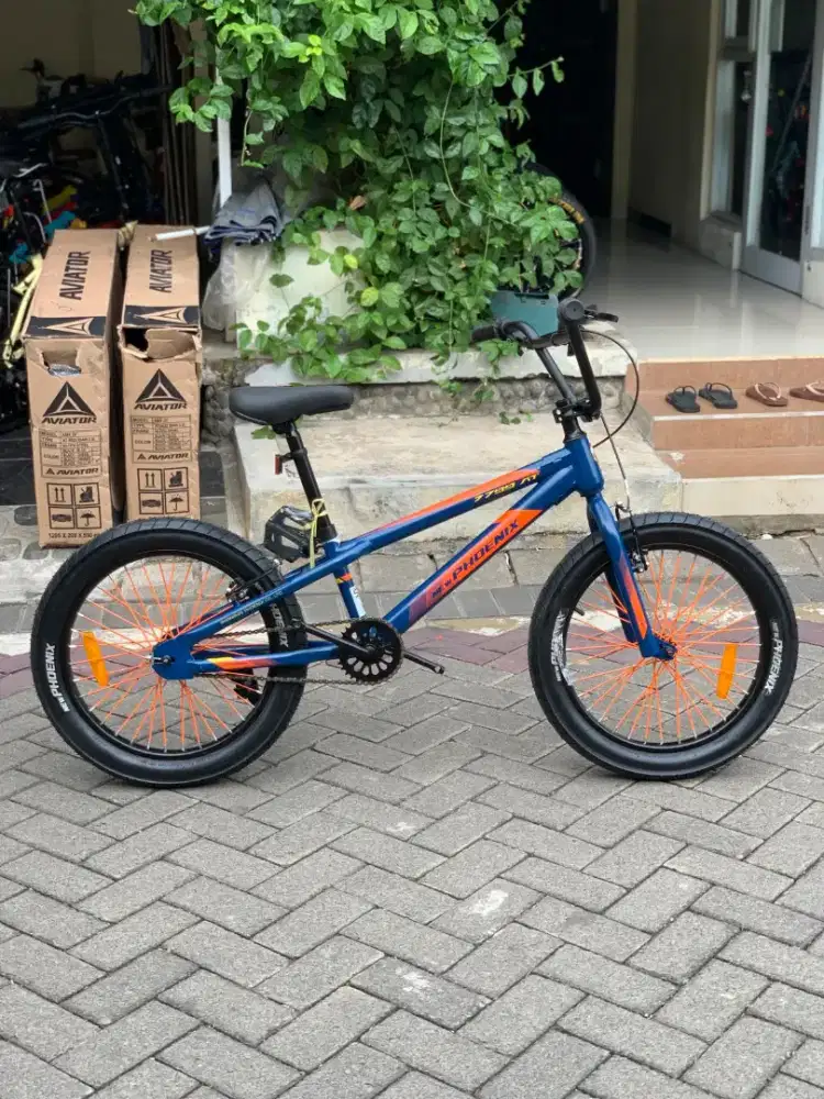 Sepeda BMX size 20 inci