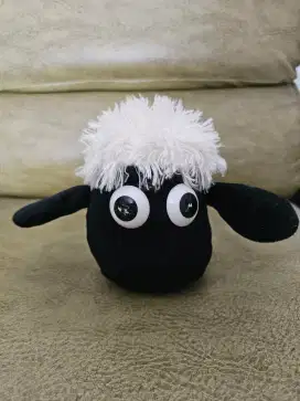 Boneka pentung shawn the sheep