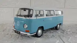 Diecast / Miniatur VW Kombi Kumis 1972 White - Light Blue skala 1:24