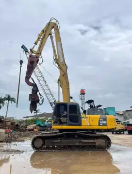 Komatsu Sti Pel PC 400-8 tahun 2013