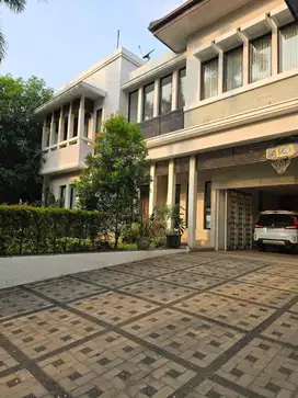 FOR SALE RUMAH SIAP HUNI DI KEMANG JAKARTA SELATAN