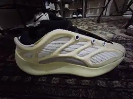 Adidas Yeezy Boost 700 V3 Azael