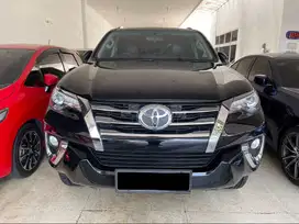 TOYOTA FORTUNER 2.4 VRZ A/T TH 2017