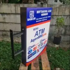 Neonbox papan nama costum