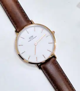 Daniel Wellington B32R1 tali coklat jam tangan cewek