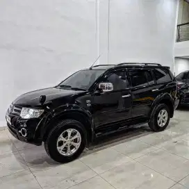 (TDP 29JT) PAJERO SPORT DAKAR VGT A/T 2014 / 2015 hitam mitsubishi