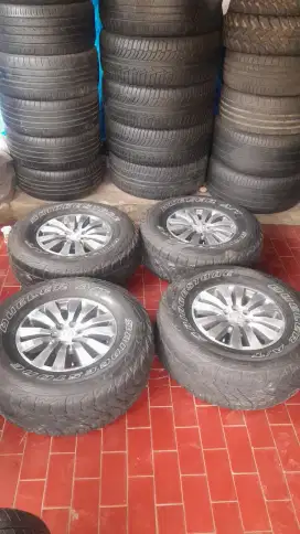 Velg oem nissan Navara R16 pcd 6*114.3 lebar 7 et46 plus ban..4pcs