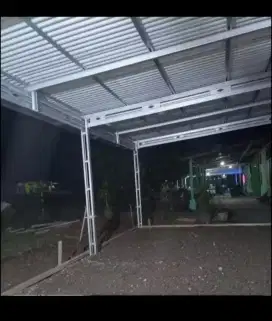 Kontruksi atap baja ringan