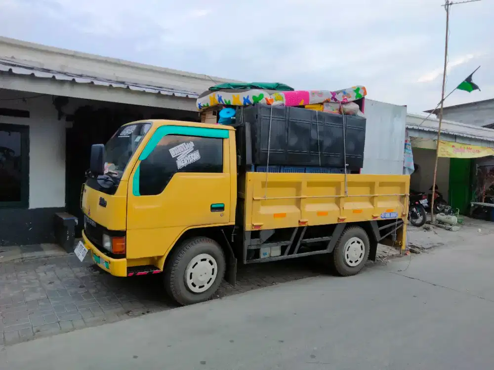 Jasa pindahan truk engkel