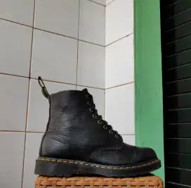 Docmart 1460 Pascal size 42 original