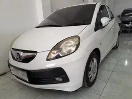 Honda Brio E 2014 Putih Manual