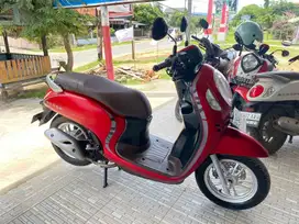 D jual honda scoopy tahun 2021