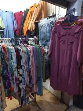 KIOS DIJUAL RUGI