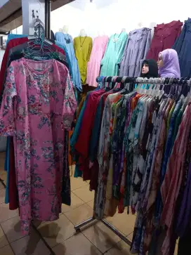 KIOS DIJUAL RUGI
