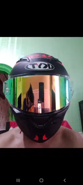 Helm KYT FALKOM