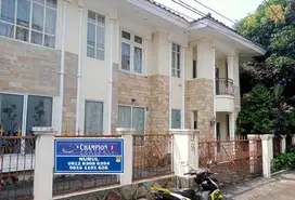 Rumah 2Lantai Siap Huni Di Komplek Pertamina Pondok Ranji Tangsel