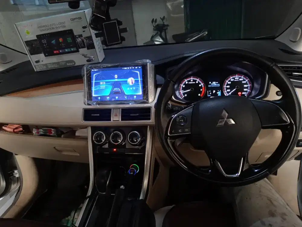 Headunit xpander SM pasang sejadetabek