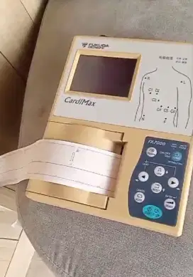 EKG Fukuda Denshi Cardimax