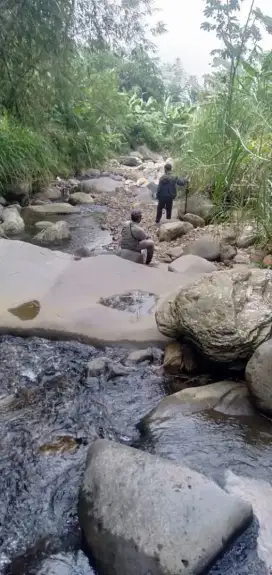 Lokasi Pinggir sungai Bersih cocok buat resort di Pamijahan Bogor
