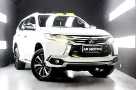 Pajero Sport Dakar 4X2 2018 White