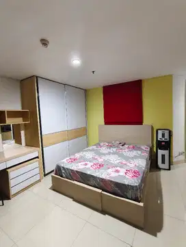 Studio Low floor Furnished & View Cantik