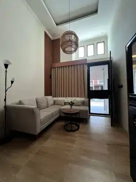 Dijual cepat rumah di tropica dekat bandara Tangerang