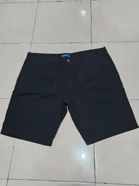 Celana Pendek Pria Warna Hitam Bahan Katun Tebal Bagus