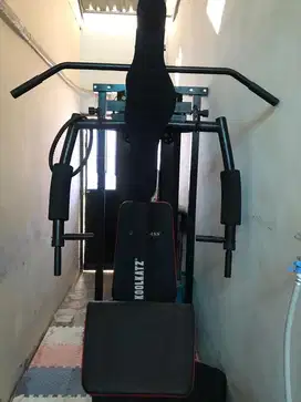 Home Gym Alat Fitnes di Rumah