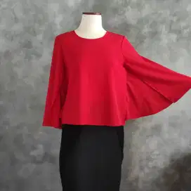 Preloved Blouse Merah Lengan Batwing.