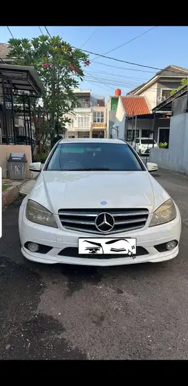 Mercedes-Benz C200K 2009 Bensin