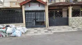 ADMIN GUDANG dan KARYAWATI TOKO
