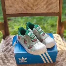 Adidas superstar