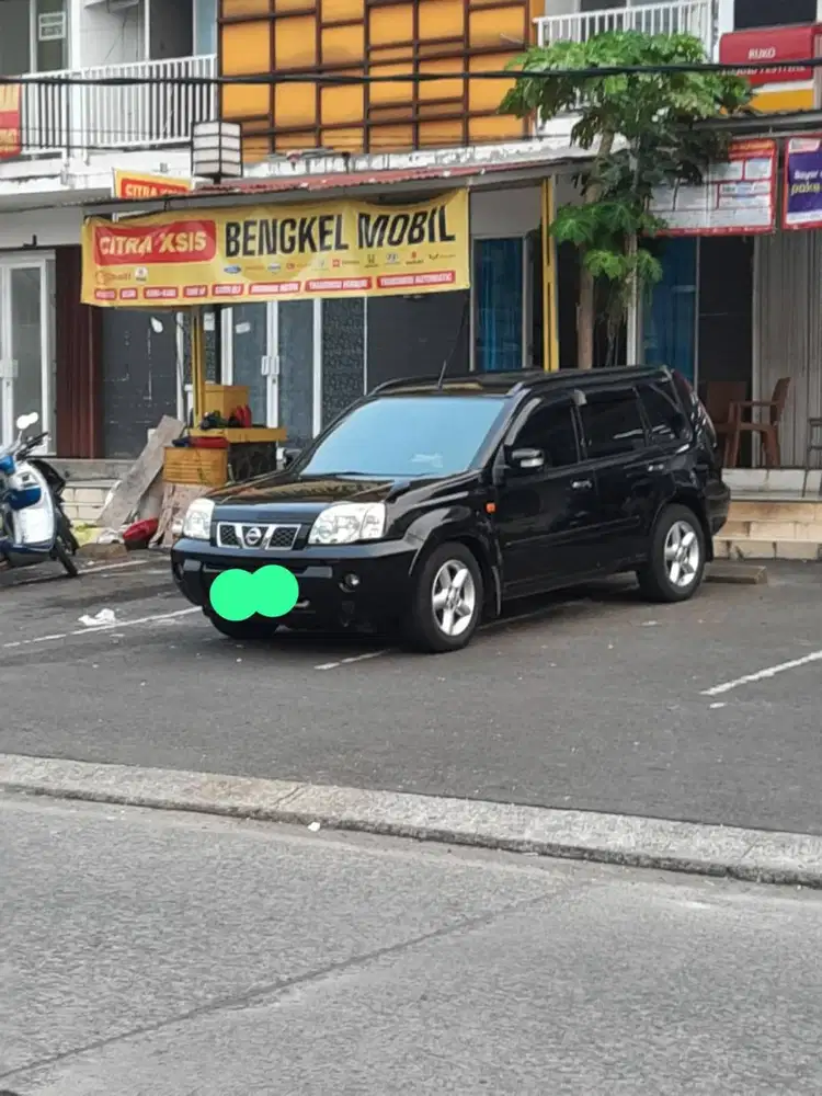 DIJUAL NISSAN XTRAIL 2005