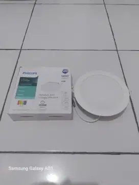 Lampu philip Essential SmartBright LED Downlight