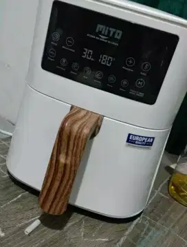 air fryer mito masih bagus sekali jarang dipakai