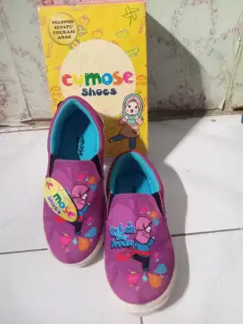 Sepatu anak cumose