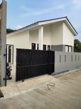 Rumah Baru 2 kamar unfurnished hook sangat murah di Citayam BU