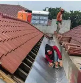 Jasa tukang perbaikan atap bocor dan renovasi rumah