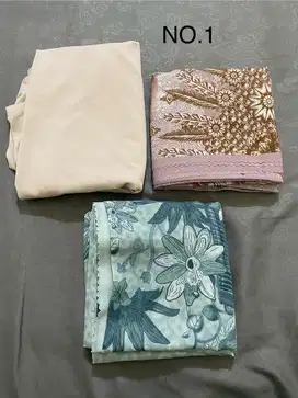 Hijab Wanita Motif