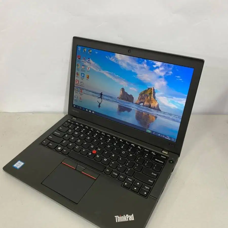 Laptop Thinkpad X390 i5  Gen 8  mulusssssss