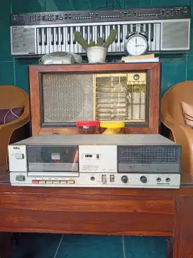 Tape Recorder NEC type K211E