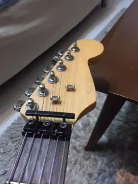 Fender Stratocaster Sustaniac Replika