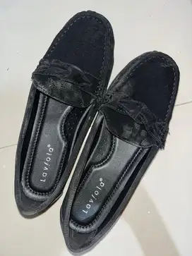 Sepatu flatshoes laviola ukuran 39 black baru