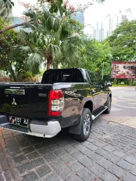 mitsubishi triton ultimete 4x4 doble cabin tahun 2019