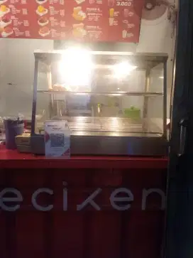 Di butuhkan karyawan toko fried chicken