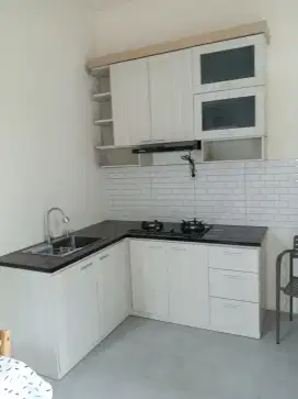 Kitchen Set Model Minimalis dan Service