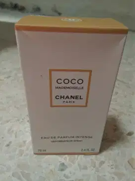 Coco Mademomoiselle Chanel Paris