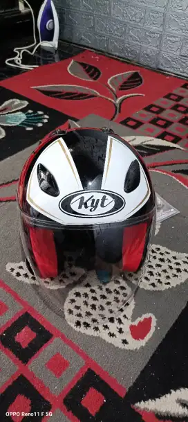 Helm KYT DJ maru kondisi baru size m