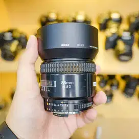 Lensa Nikon AFD 85mm 1.8 Fullset