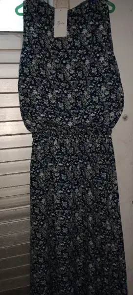 Dress motif bunga Navi Back Number